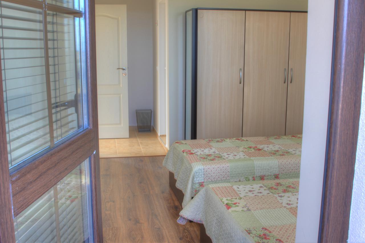 Vis Velika Bed & Breakfast Ngoại thất bức ảnh
